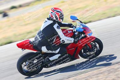 media/Oct-14-2023-TrackXperience (Sat) [[0517685739]]/Level 1/session 5 turn 12/